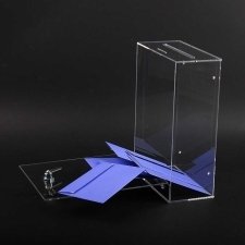 Plexiglas suggestion box MAGYC