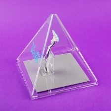 Perspex product display GILLETTE VENUS