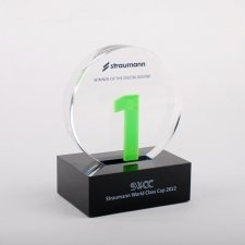 Plexiglas trophies STRAUMANN WORLD CLASS CUP