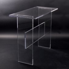 Acrylic plexiglas table with CROSSBAR