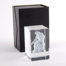 VIRGIN MARY 3D engraved glass cube