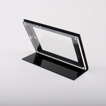 Plexiglas holder IPAD with magnets