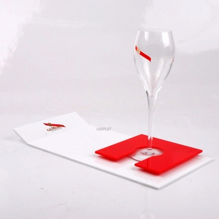 Acrylic Plexiglas Display Exhibitor Champagne G.h.mumm