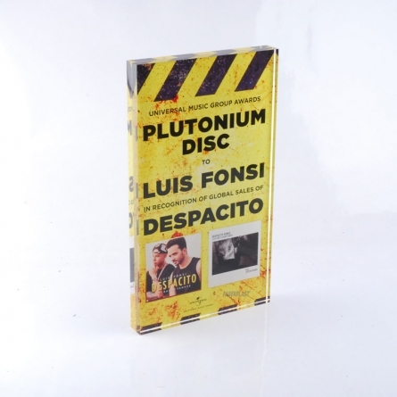 Acrylic Plexiglas Trophy Despacito