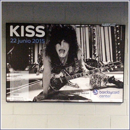 Acrylic Frame Digital Printing Kiss