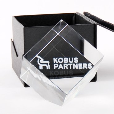 Engraved crystal blocks